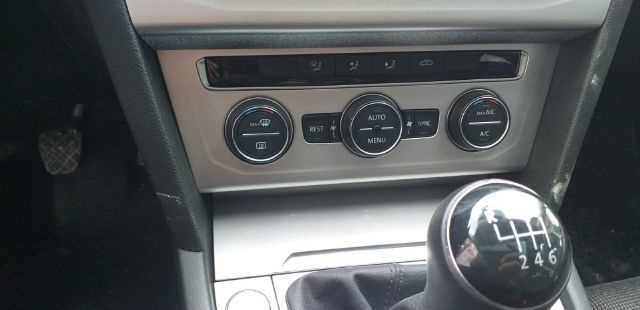 Volkswagen Passat 2015-2017 Çıkma Yedek Klımatronik